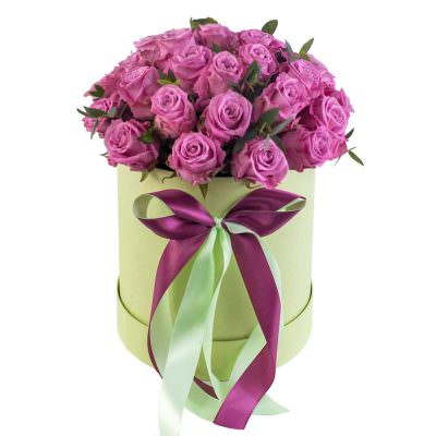 Шляпная коробка с розами «Сиреневый каприз»