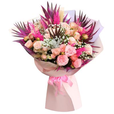 Красивый букет цветов «Розовый шедевр»