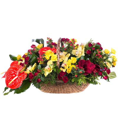 Красивая композиция ароматных цветов «Радостный миг»