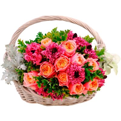 Корзина с красивыми цветами «Закатные оттенки»